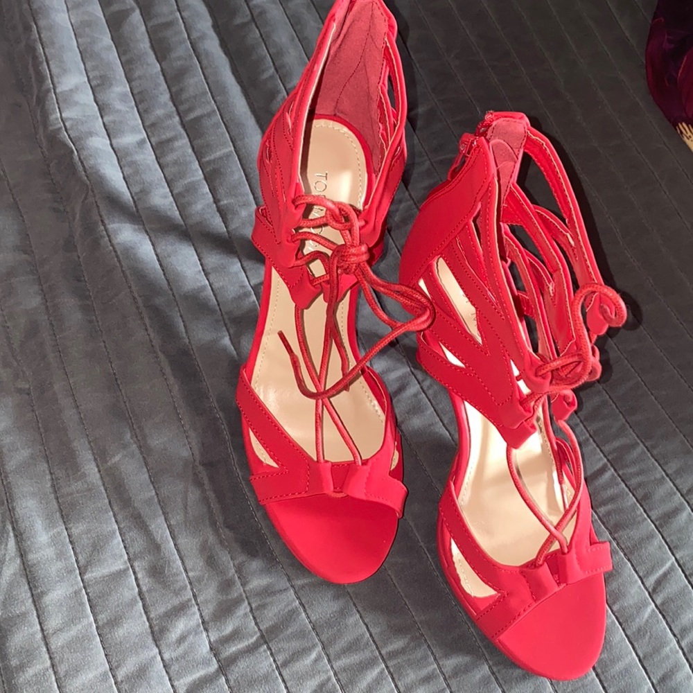 ๐๐นHEELS๐น๐ - Picture 4 of 5
